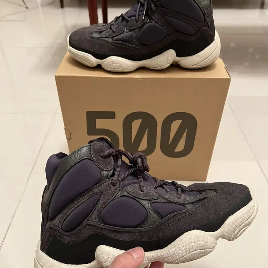 Yeezy 500