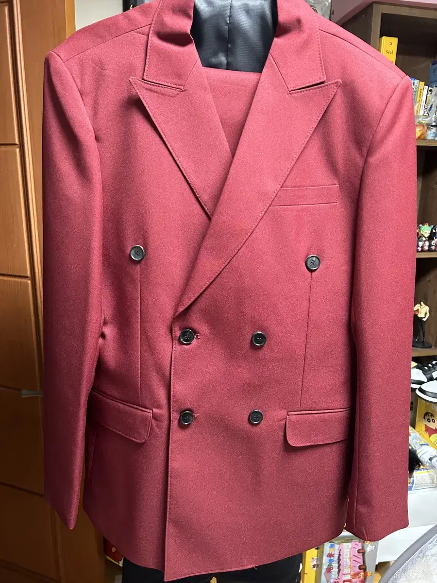 Red two-tone button-down suit