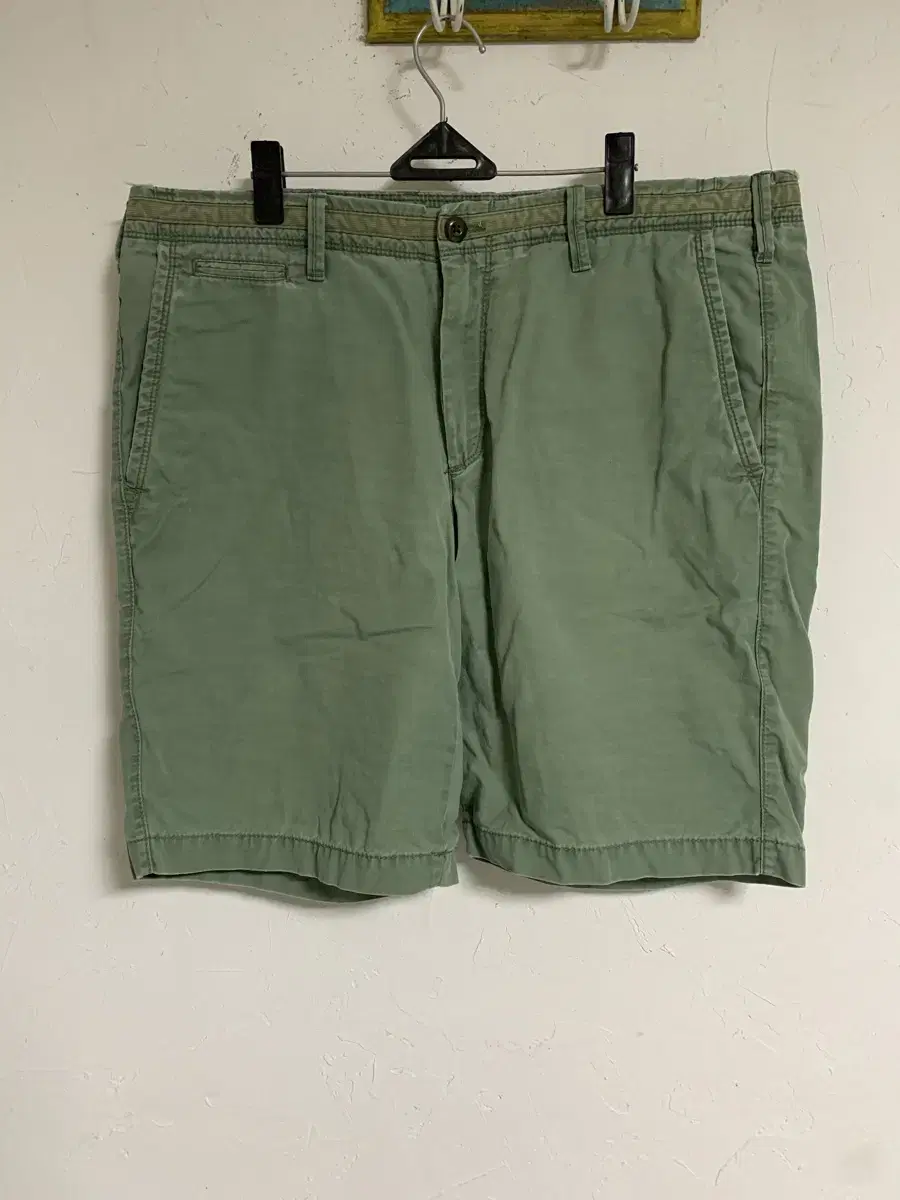 [36]Gap Military Chino Shorts Vahn