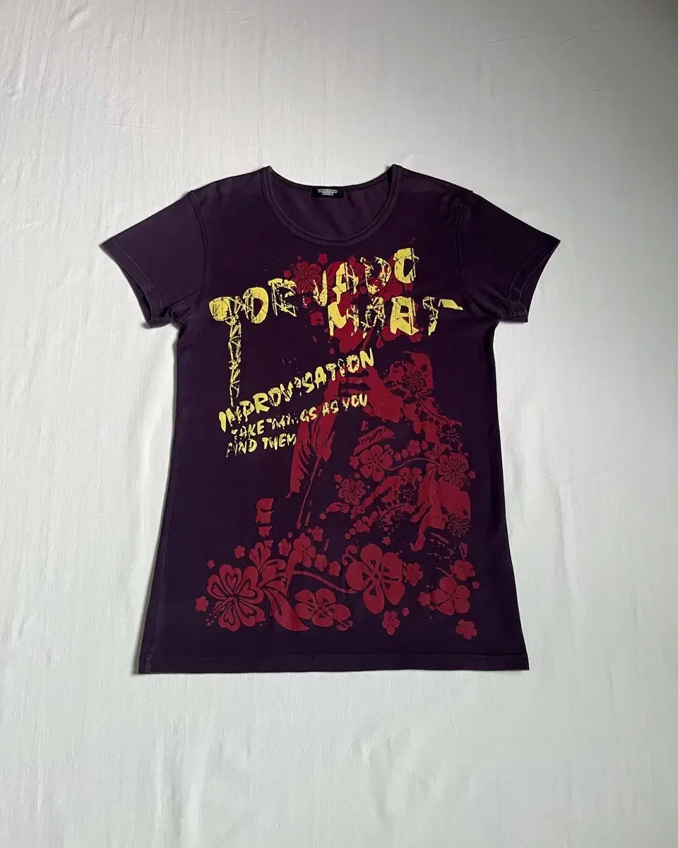 Tornado Mart Flower Printed T-Shirt