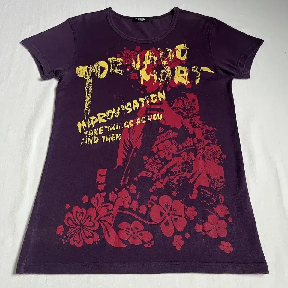 Tornado Mart Flower Printed T-Shirt