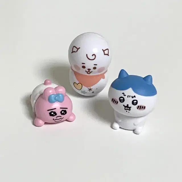 먼작귀 하치와레 빤쮸토키 BT21 스핀피즈 오뚝이 알제이 피규어