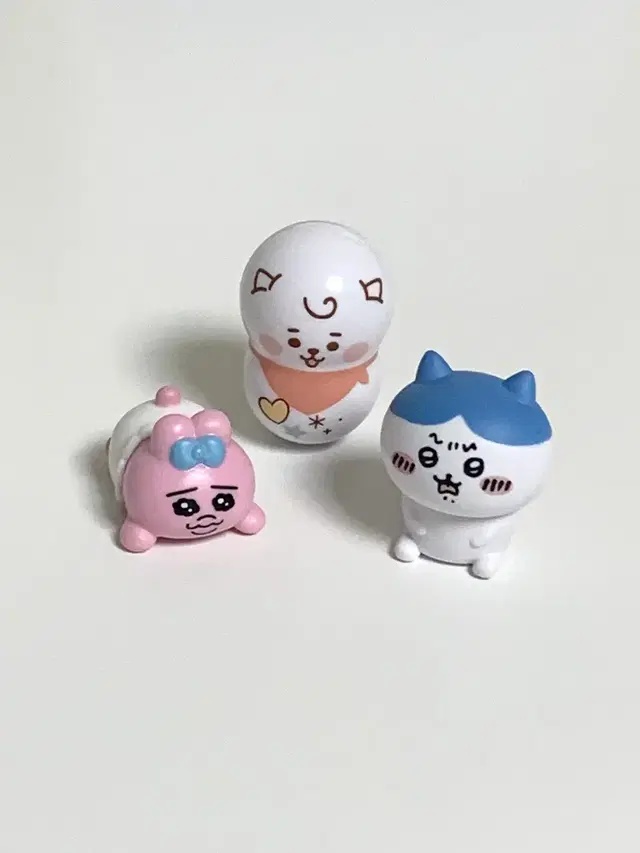 먼작귀 하치와레 빤쮸토키 BT21 스핀피즈 오뚝이 알제이 피규어