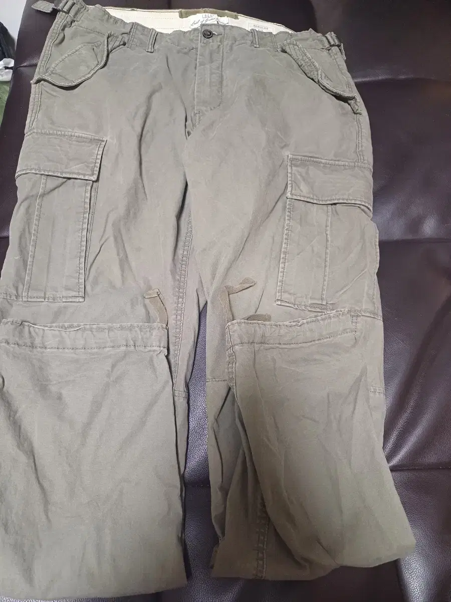 Sell]H&M L.O.G.G Regular Fit Cargo Pants Khaki 36size