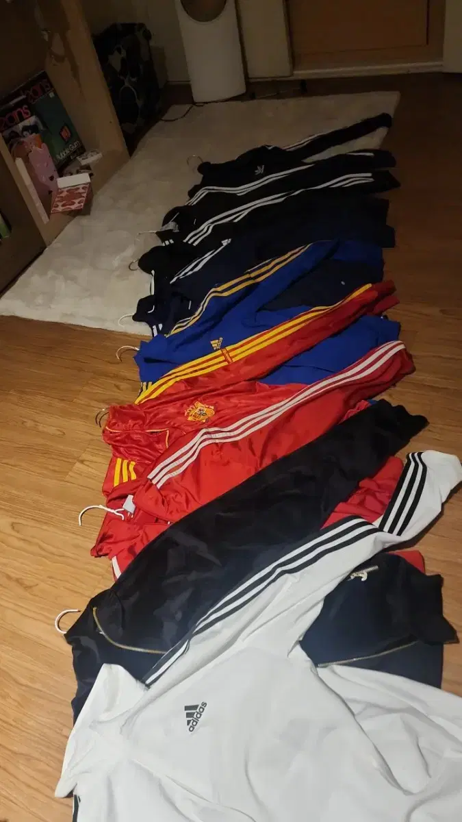 Adidas jersey for sale (Quick sale)