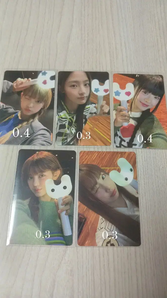 New Jeans lightstick photocard haerinhyeinminji danielle hanni