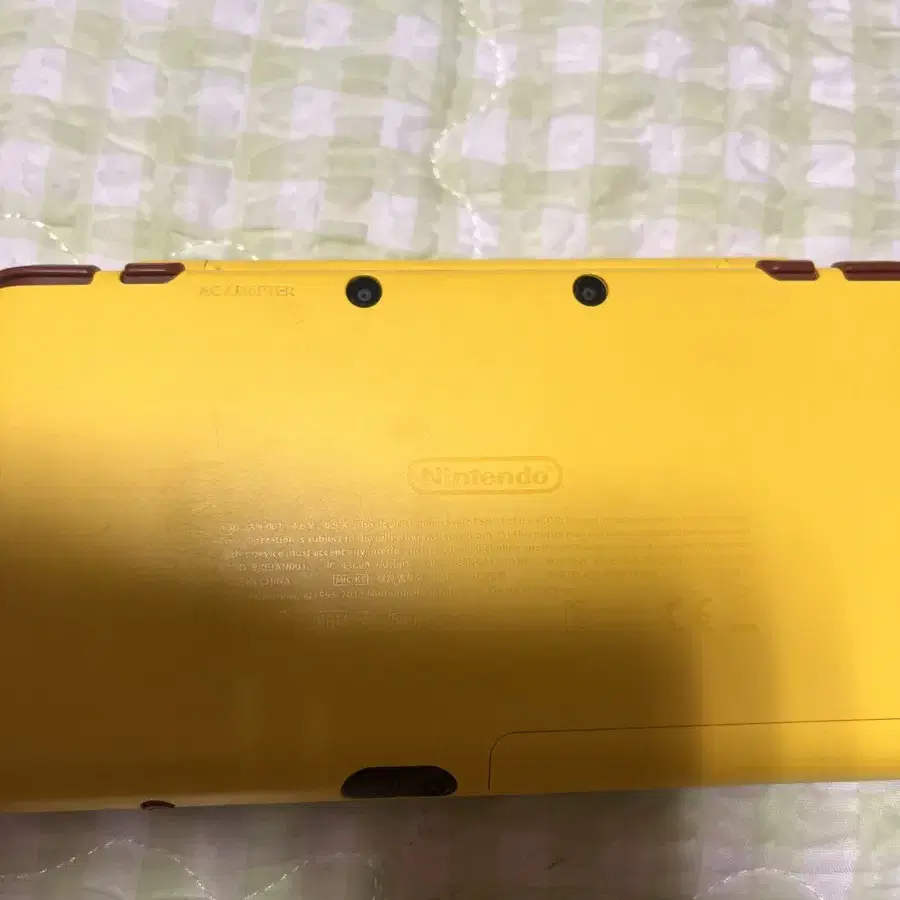 닌텐도 뉴 new 2DS XL 피카츄 에디션 본체