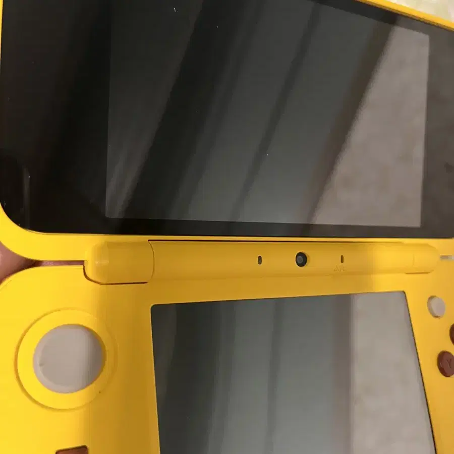 닌텐도 뉴 new 2DS XL 피카츄 에디션 본체