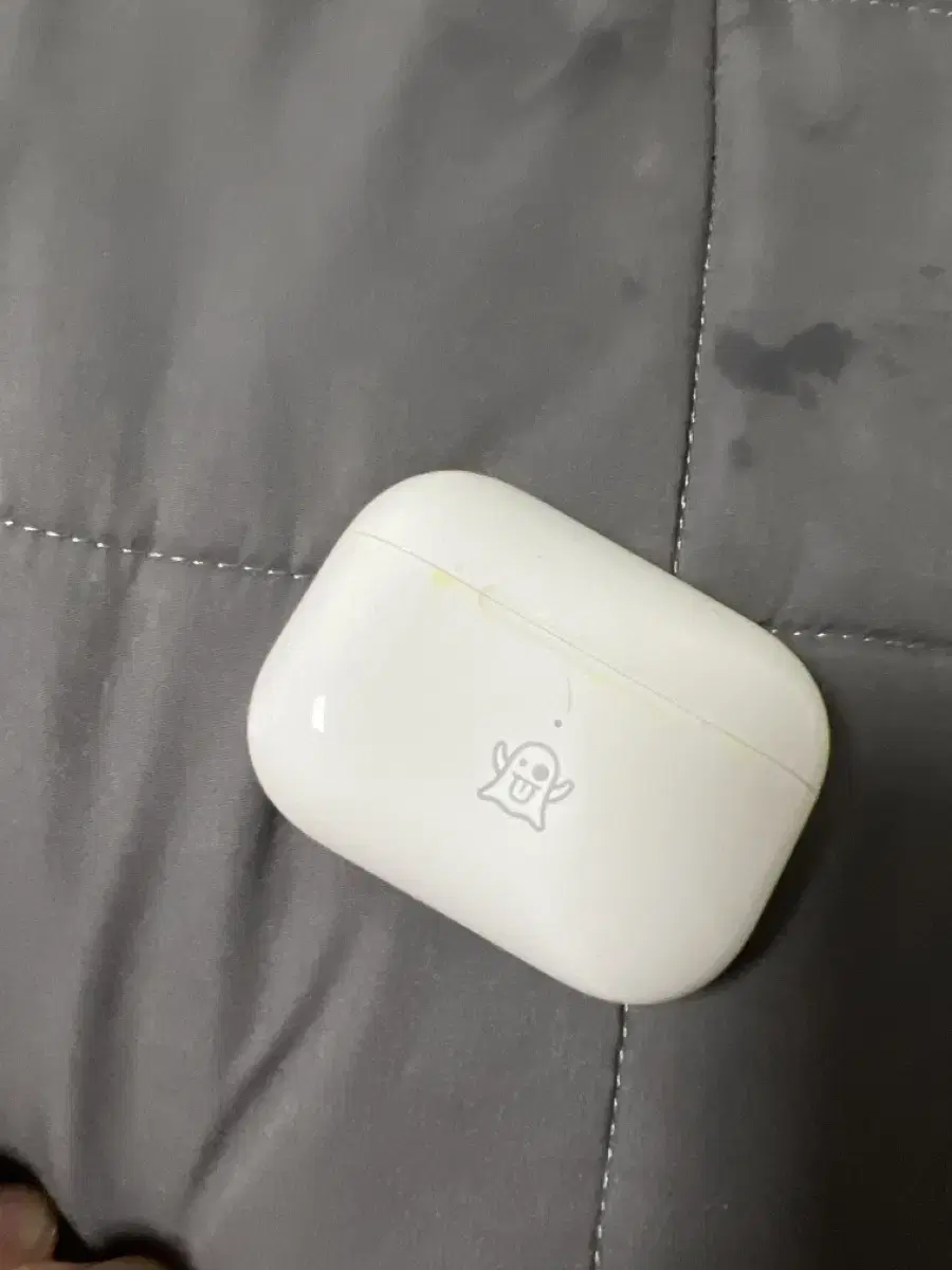 AirPods Pro Reservation 7079