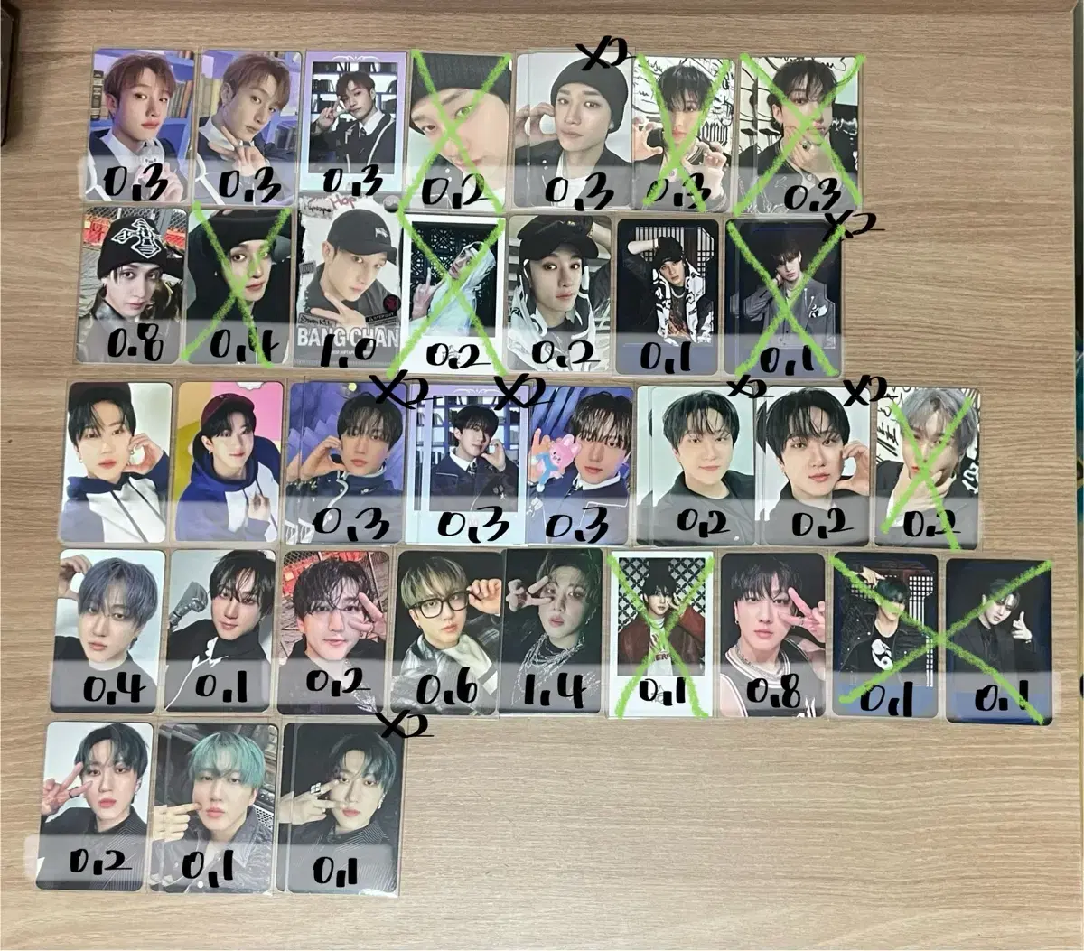 Skz bang chan lee know changbin hyunjin han felix seungmin i.n photocard WTS