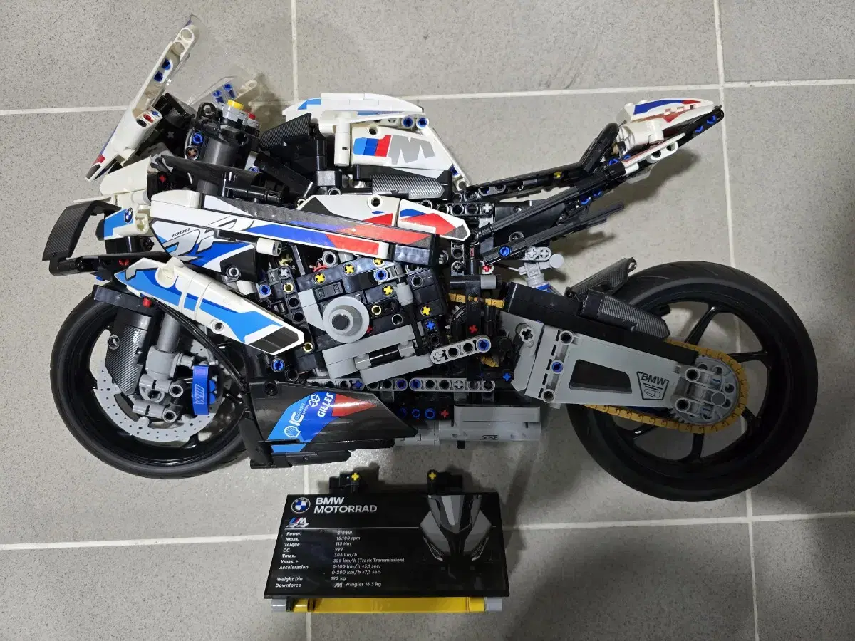 Lego 42130 BMW M 1000RR