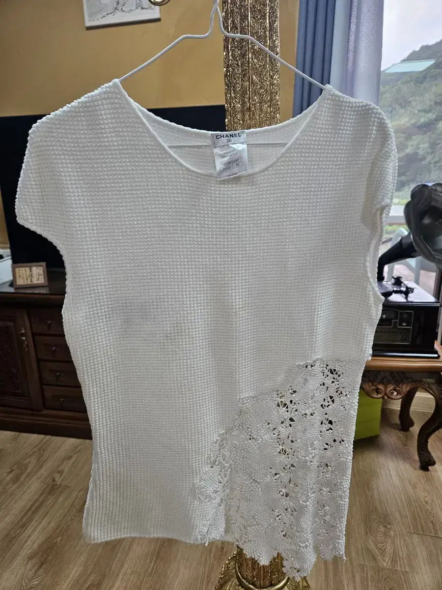 샤넬 top white size 40FR in cotton