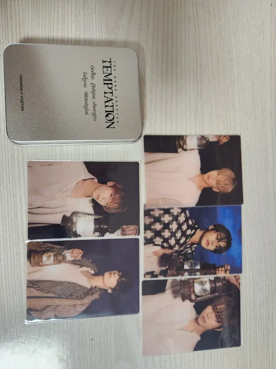 TXT Temptation Tin Case/Photo Card