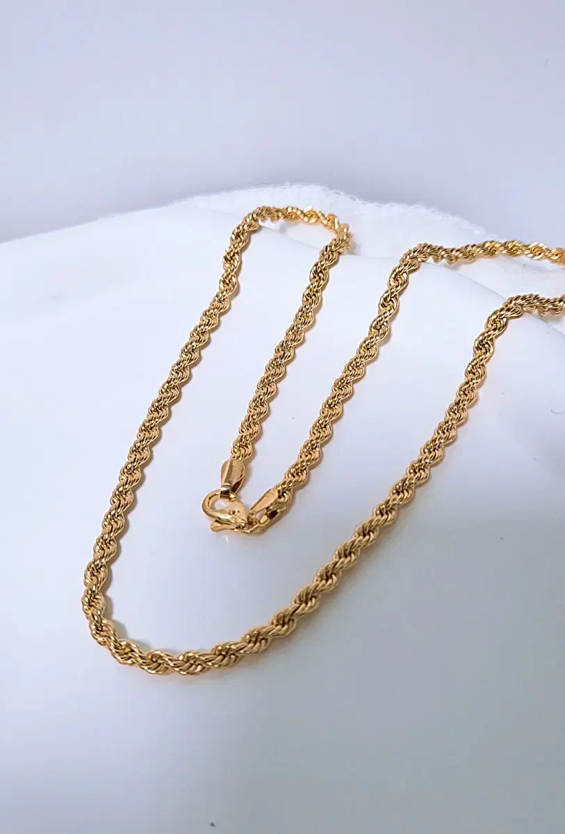 18k Rope Chain Necklace (Hollow) 45cm