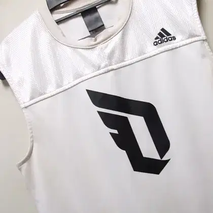 아디다스 DAME SLJERSEY 폴리 농구민소매