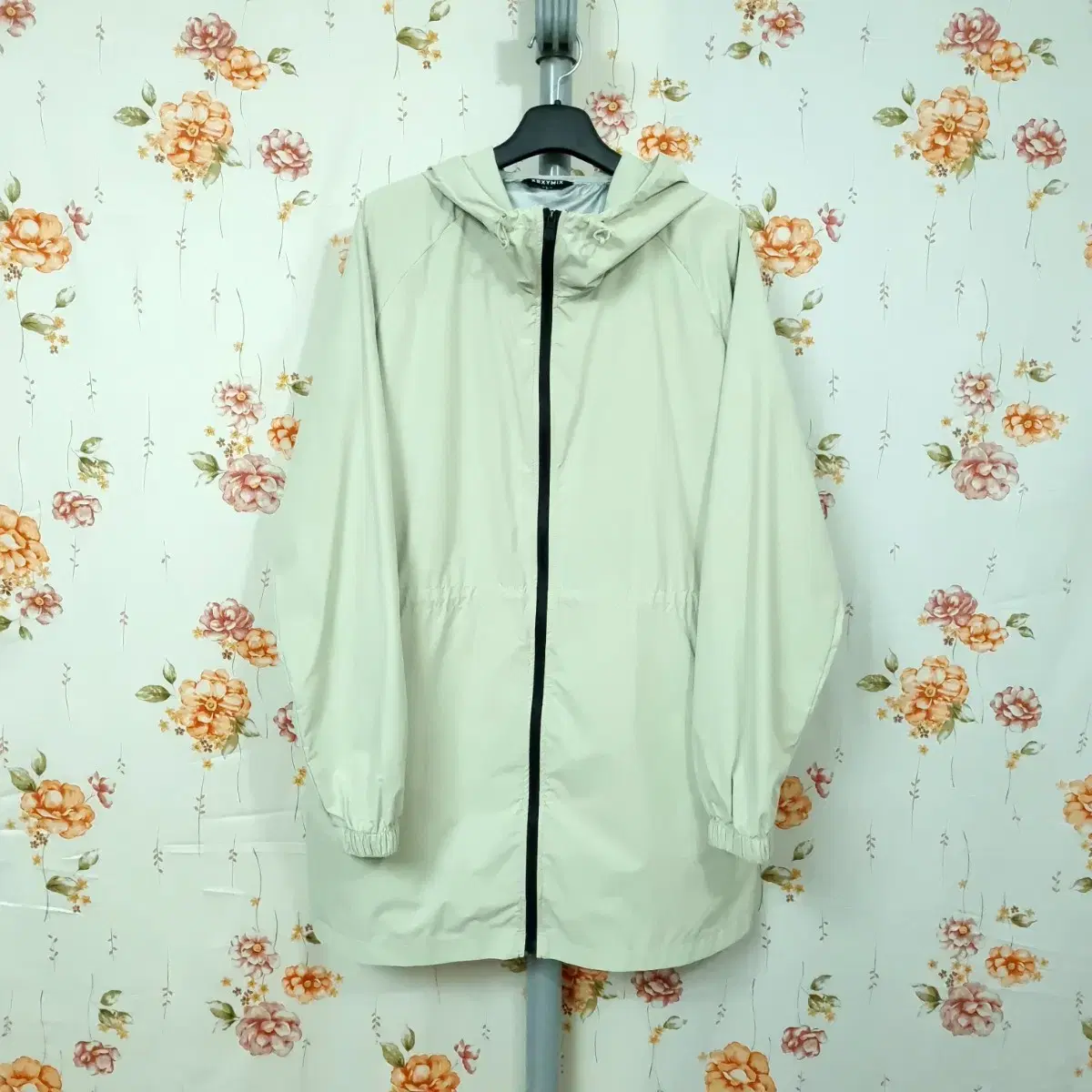 largeL) JackSymx Hooded Windrunner Jacket Like New