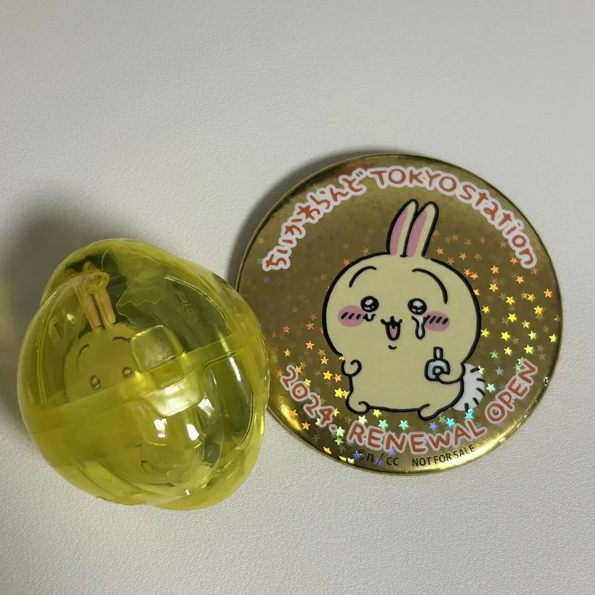 Chiikawa Tokyo Station Limited Novelty Can Badge / Magnet Usagi Bulk