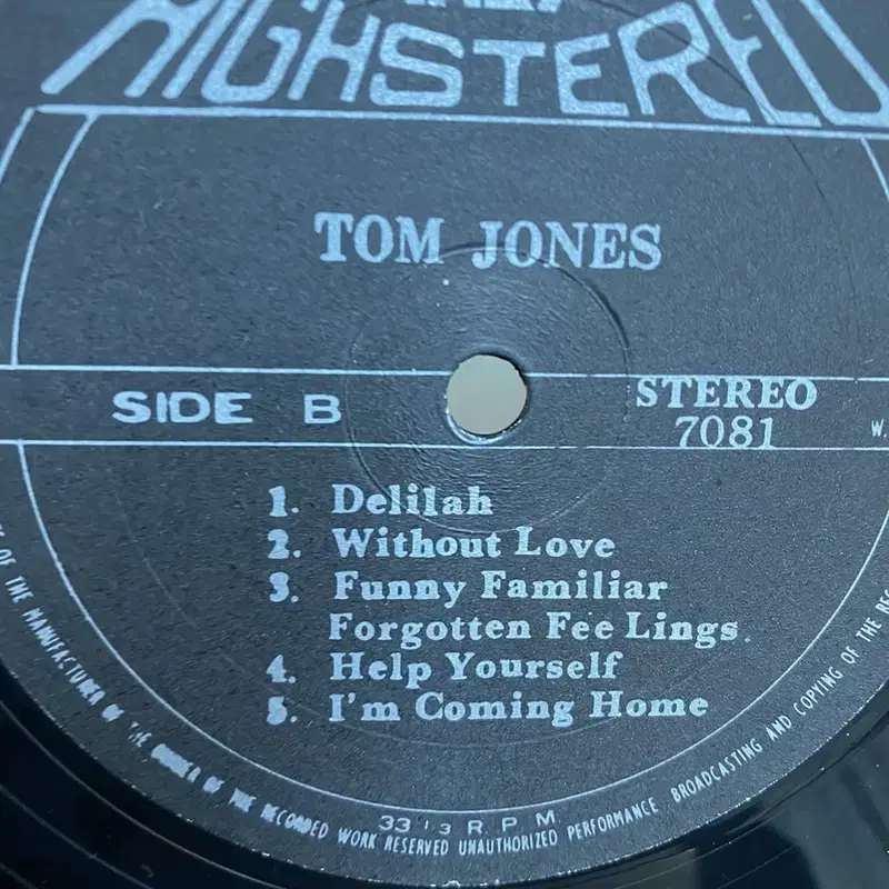 TOM JONES LP / AA3040