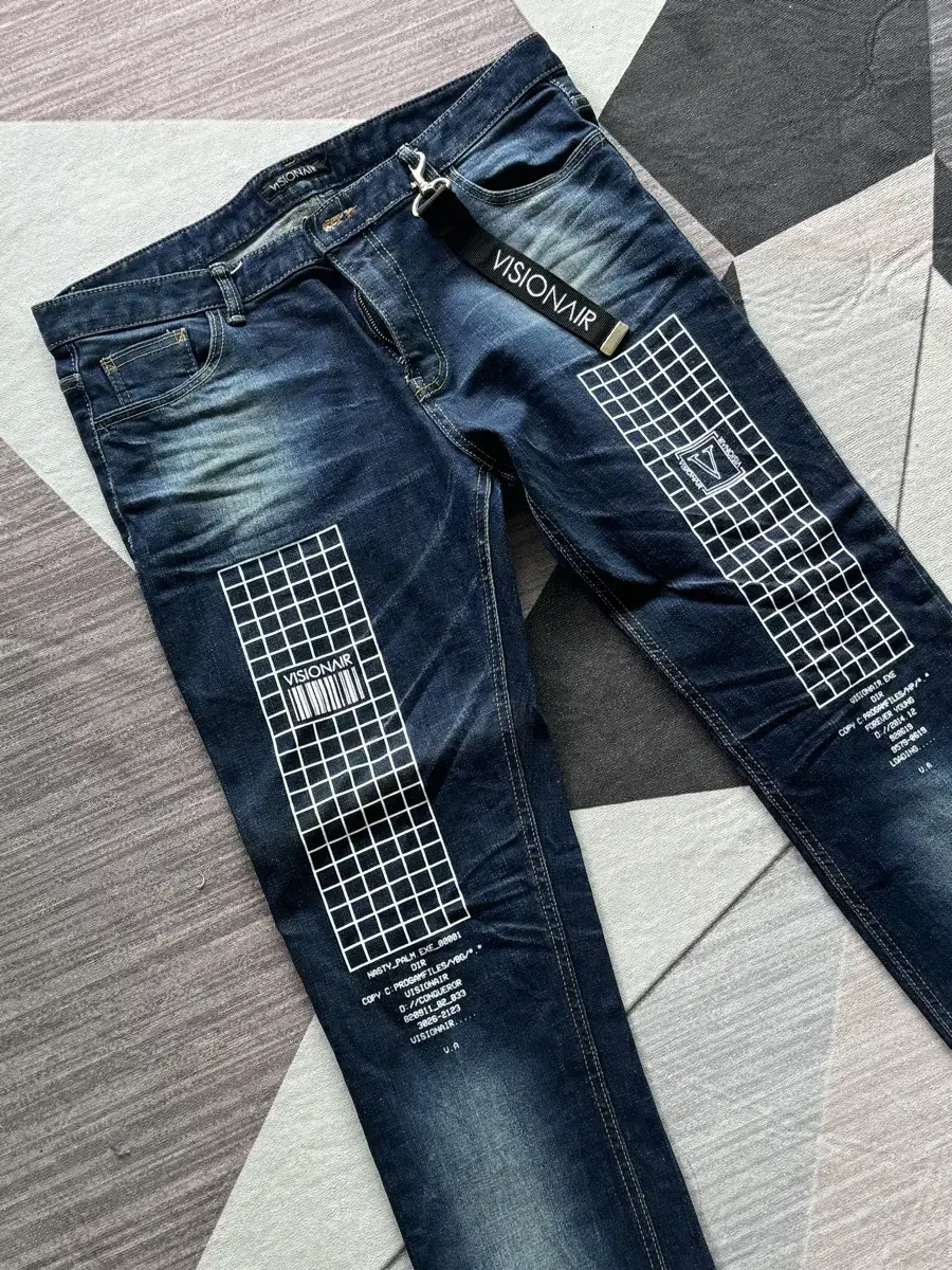 Non-streetwear jeans