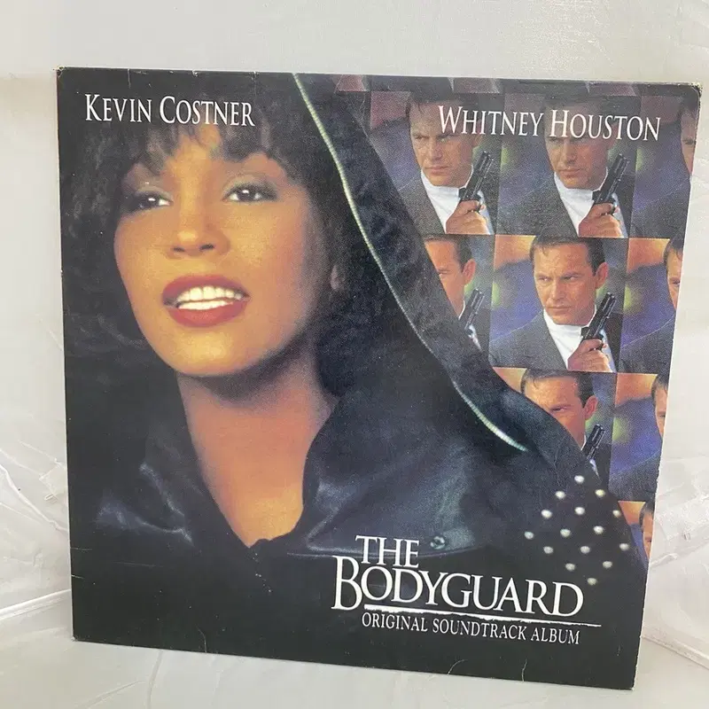 BODYGUARD  LP / AA3059