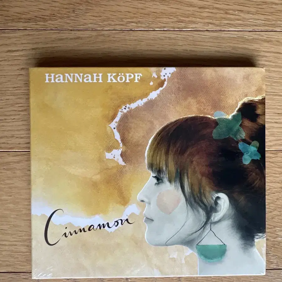 새상품,수입] Hannah Kopf - Cinnamon