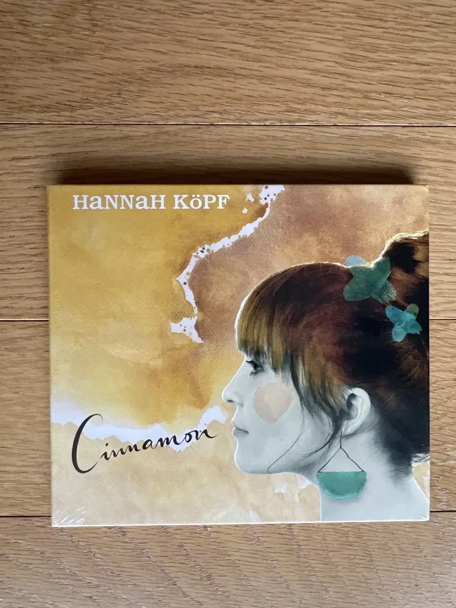 새상품,수입] Hannah Kopf - Cinnamon