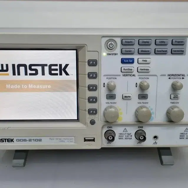 GWINSTEK GDS-2102 100MHz 1GSa/s 오실로스코프