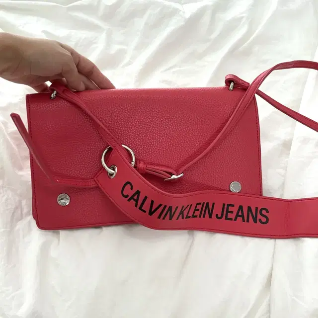 Calvin Klein 캘빈클라인 크로스백