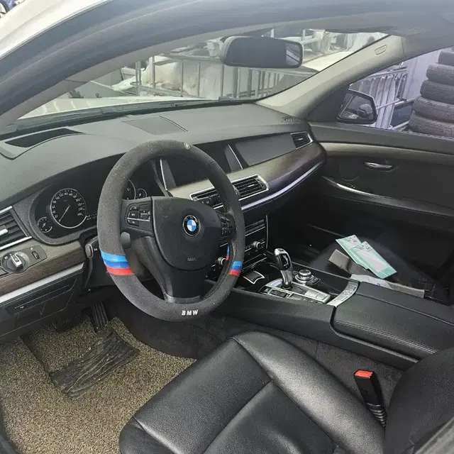 bmw gt 다이나믹  12년식 차량부품판매합니다