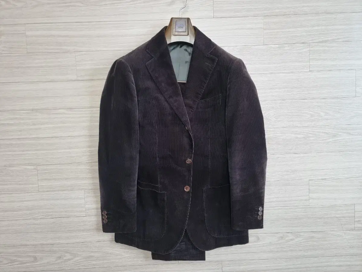 Ring jacket Brilla Duca Visconti dark brown corduroy suit set