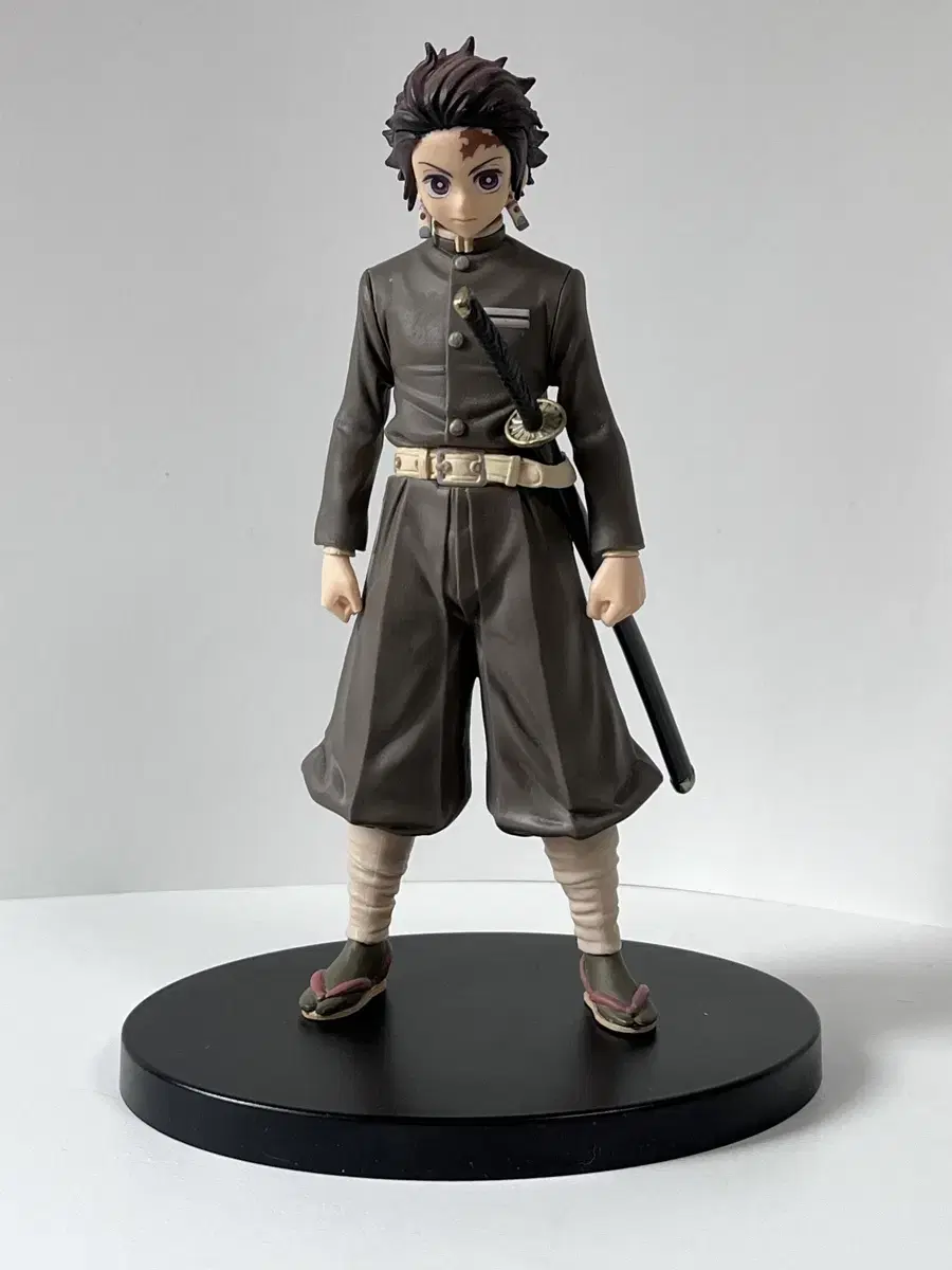 Vahn Presto Guikal Tanjiro Figures Vol.7 Sepia Color