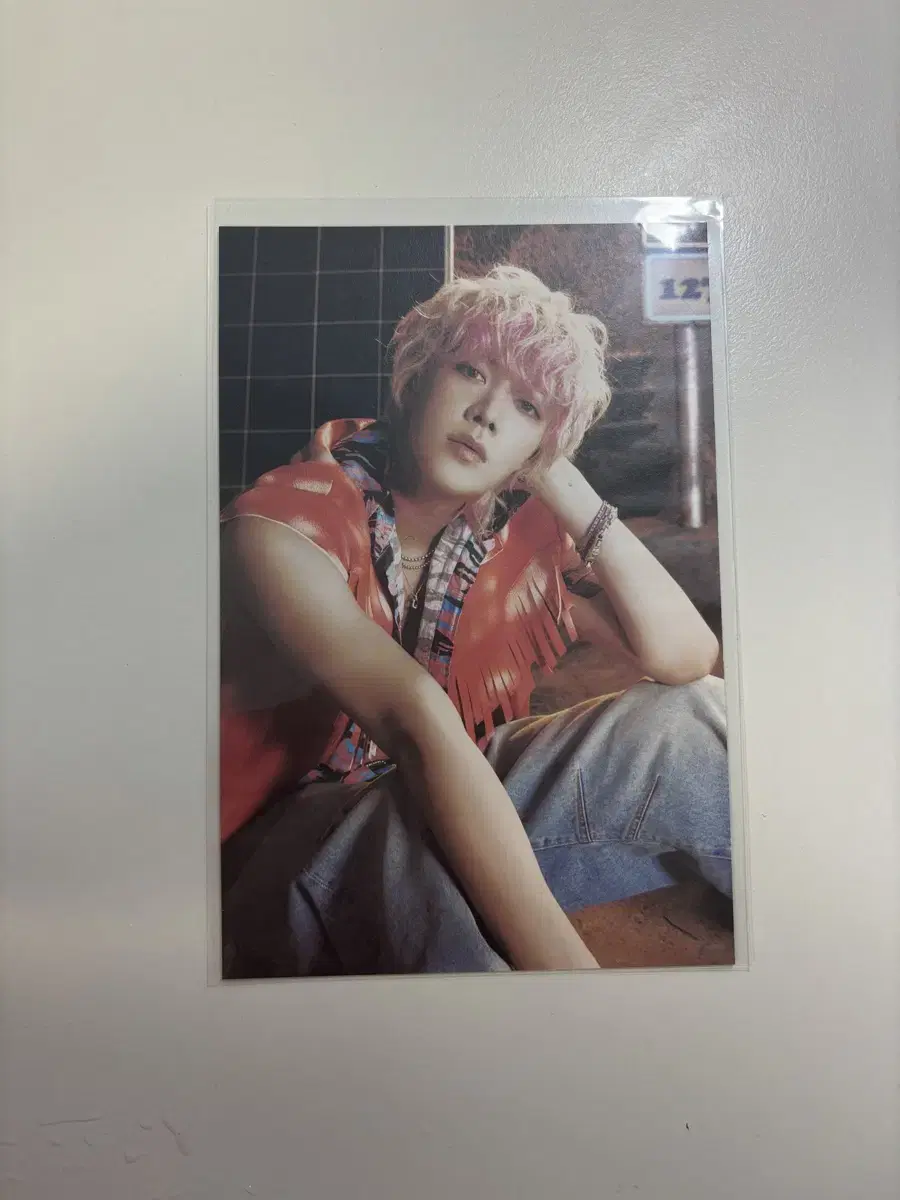 nct nct127 walk walk piggyduck yuta postcard sell