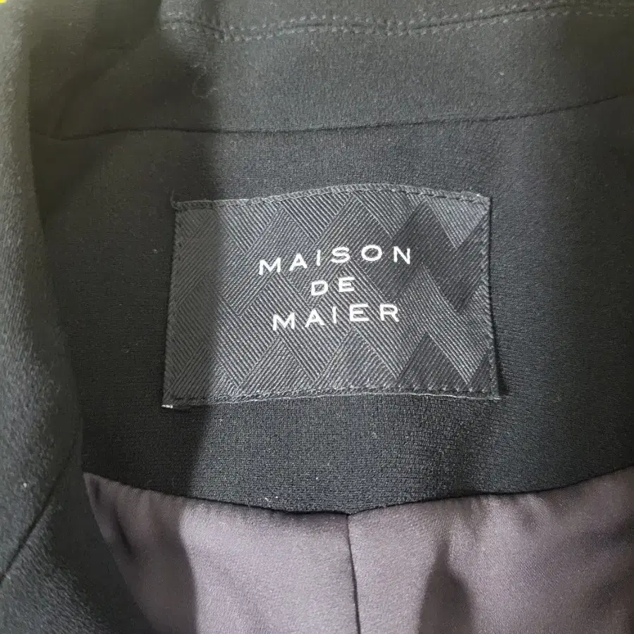 MAISON DE MAIER 여성자켓