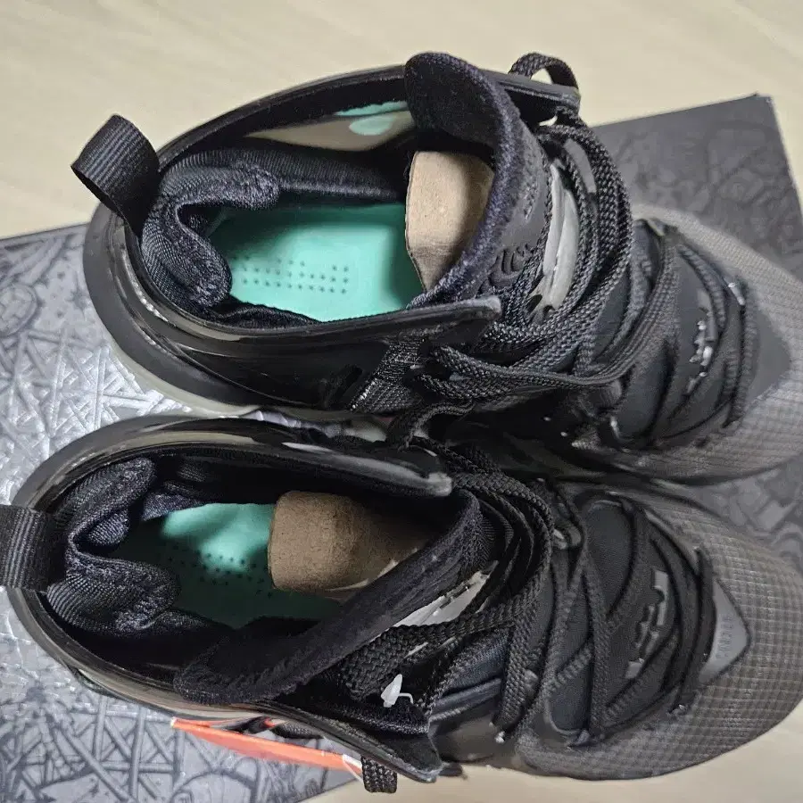 Nike LeBron XIX Black Green Glow (농구화)