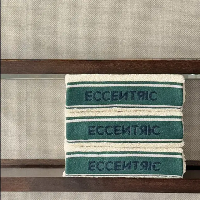 (새상품) 이센트릭 타월 수건 ECCENTRIC TOWEL