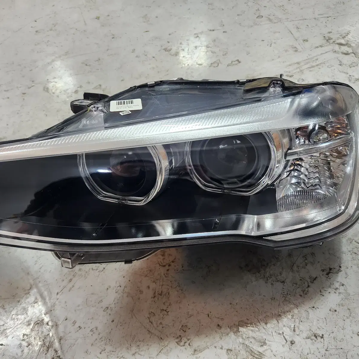 BMW F25, F26 X3 X4 후기형 중고 HID 헤드라이트 (제논)