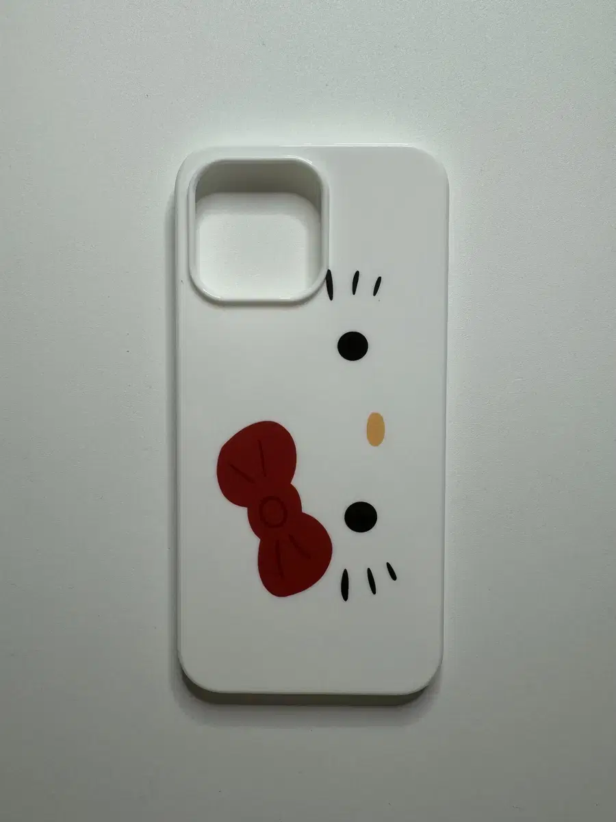 iPhone 15 Pro Max Kitty Case