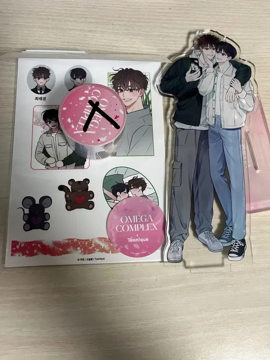 Tunik OmegaComplex stickers, masking tape, acrylic WTS