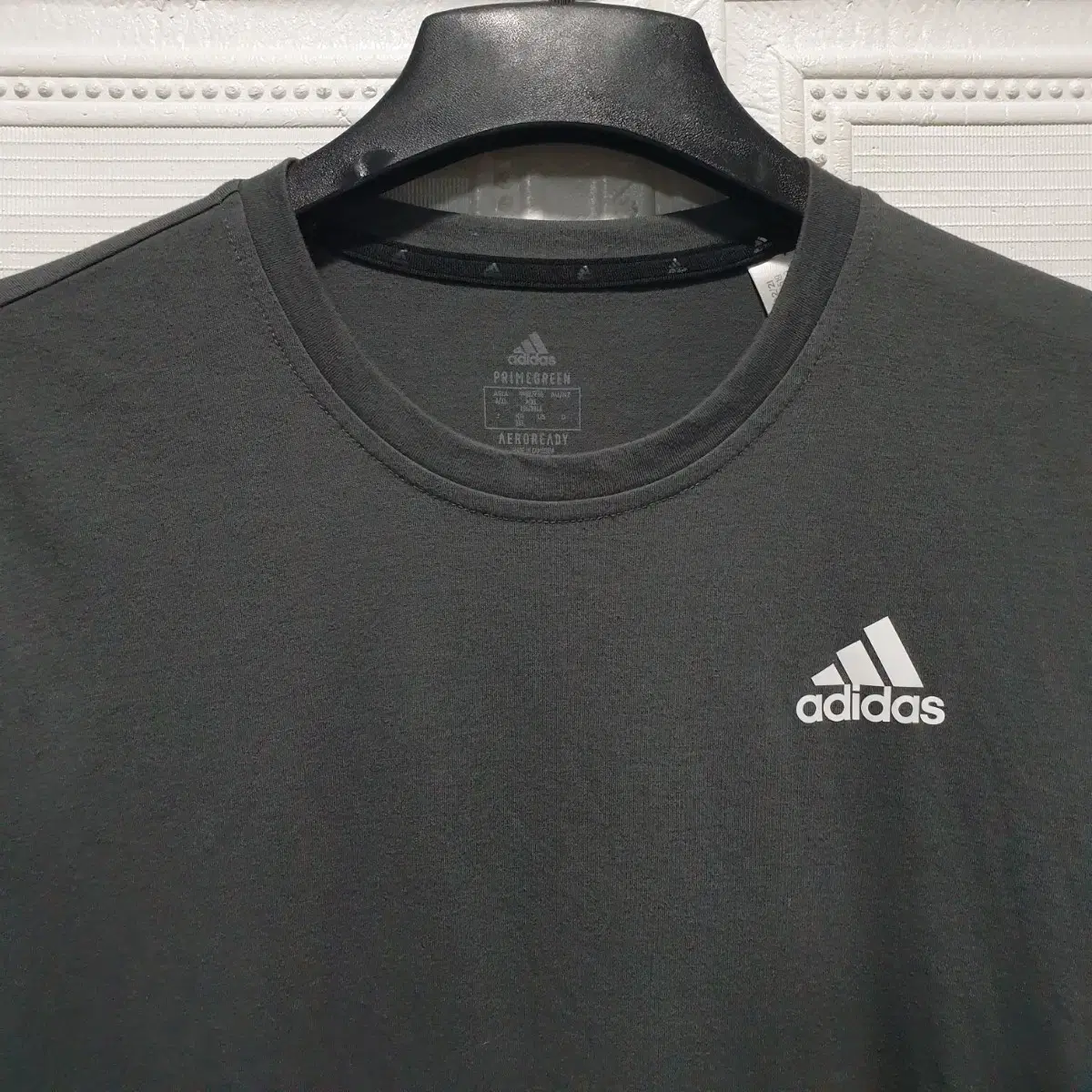 adidas Men's Round Cotton Vahn Tee 2XL