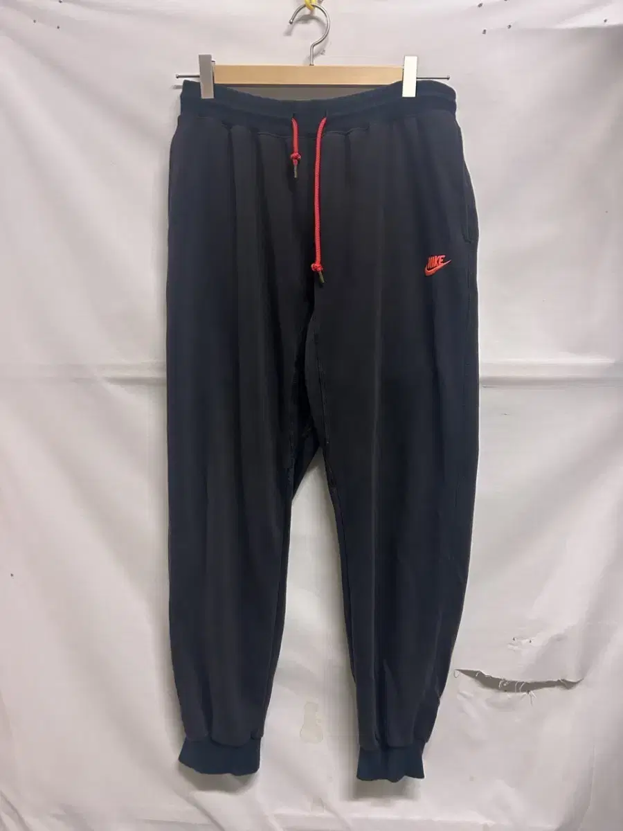 (XXL) Nike Training Jogger Pants