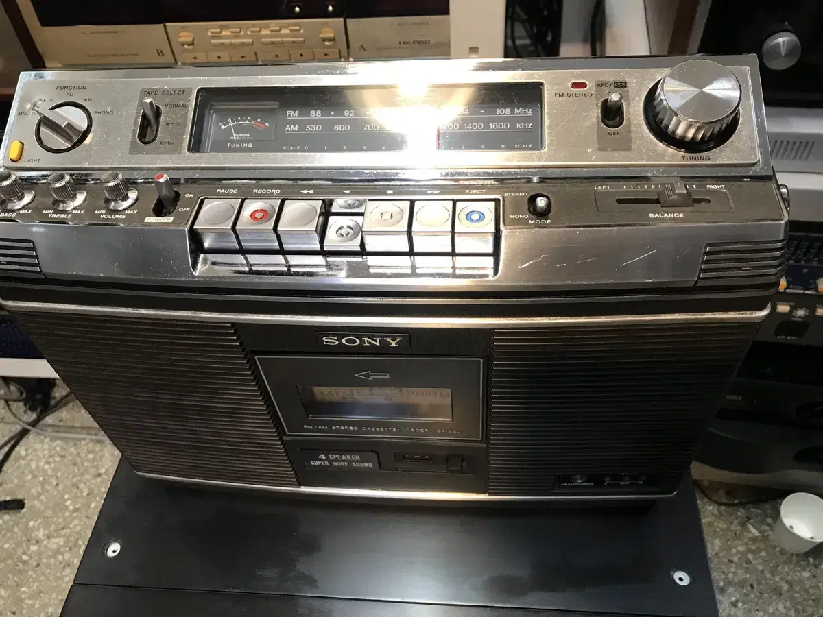 SONY CF 580 fm Stereo Cassette Radio