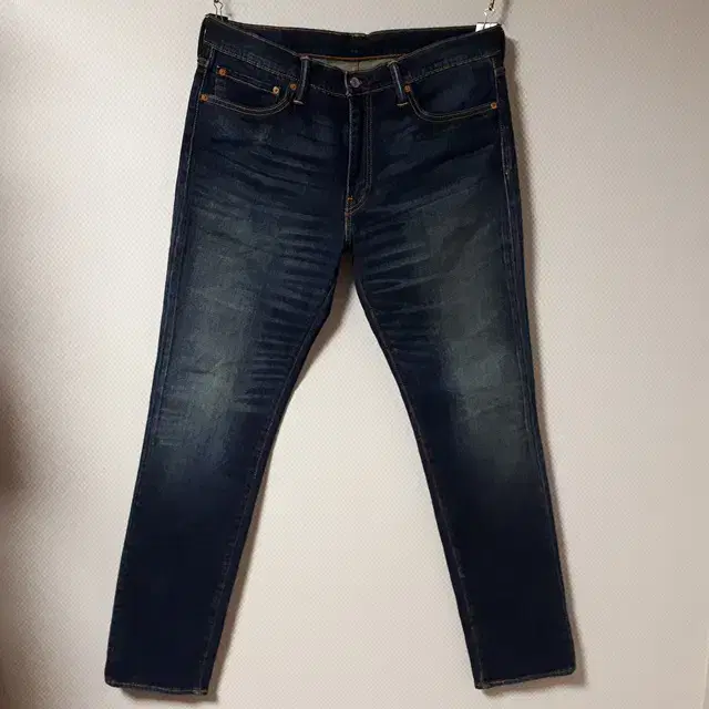 36/Levi's 511 Wash Slim Fit Jeans/36-992