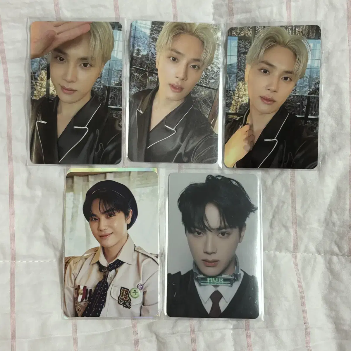 The Boyz juhaknyeon Derby 6th Maverick photocard in bulk