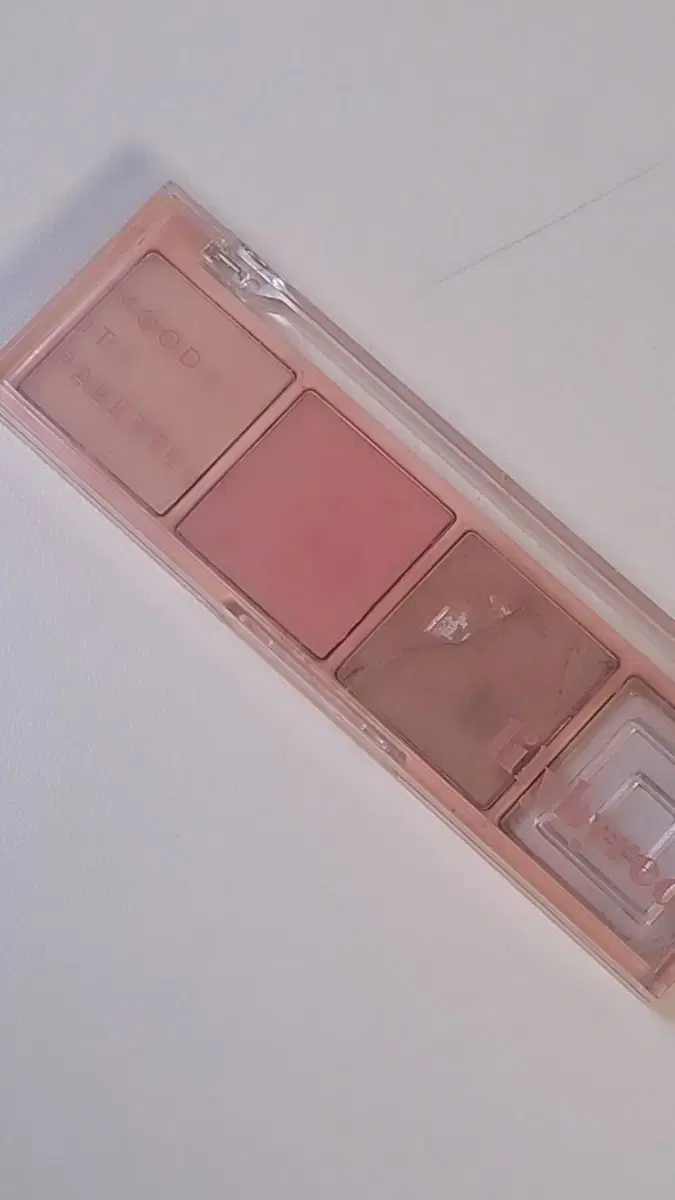 <최저가> Lily-Bare Red Shadow Shadow Palette