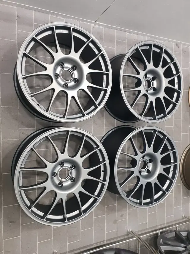 20인치 pcd 120 정품 bbs re 중고 휠