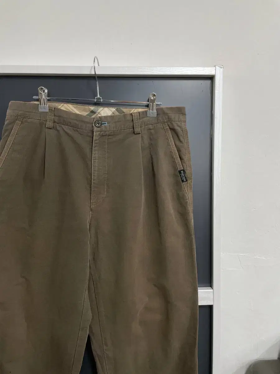 [32] Beanpole Khaki Work Pants