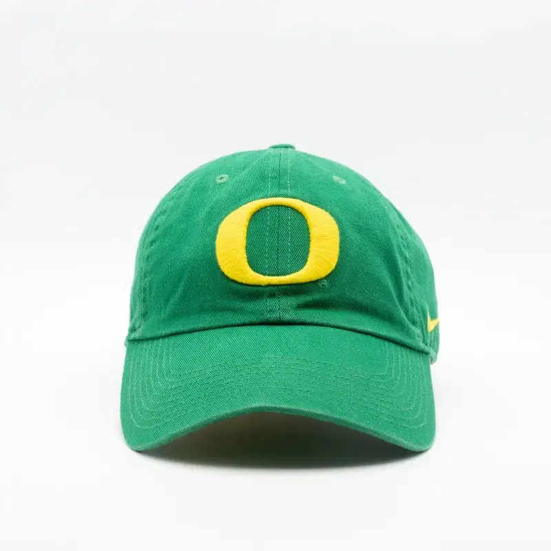 VINTAGE NIKE OREGON GREEN HAT