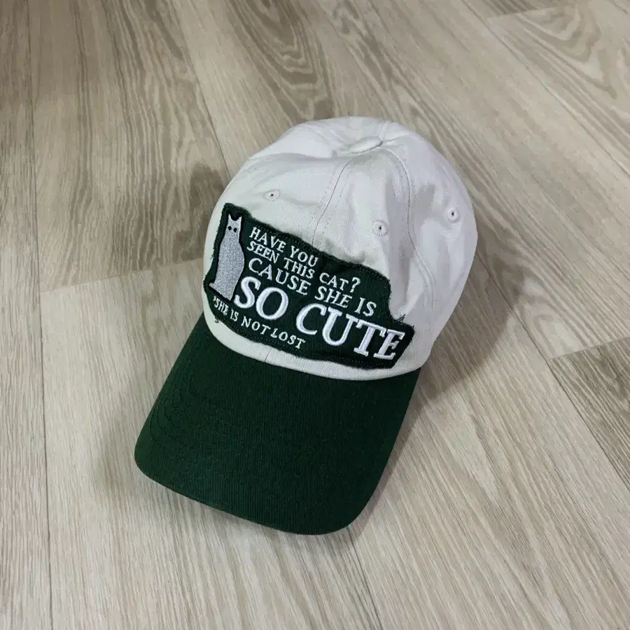 애드오프 CUTE CAT ROOME BALL CAP GREEN FREE