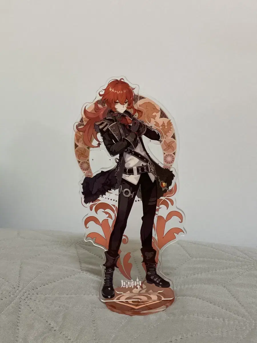 Genshin Impact Diluc acrylic Stand