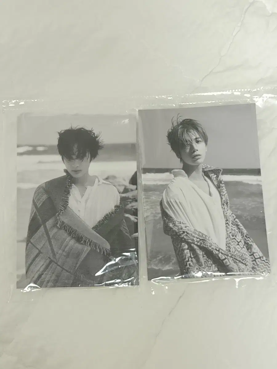 txt postcard photocard tomorrow x together yeonjun soobin beomgyu taehyun heuning sell/get paid